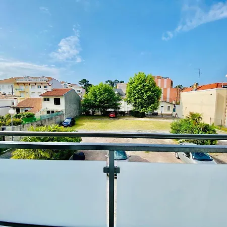 Bel Bord De 4 Pers Centre * 阿卡雄