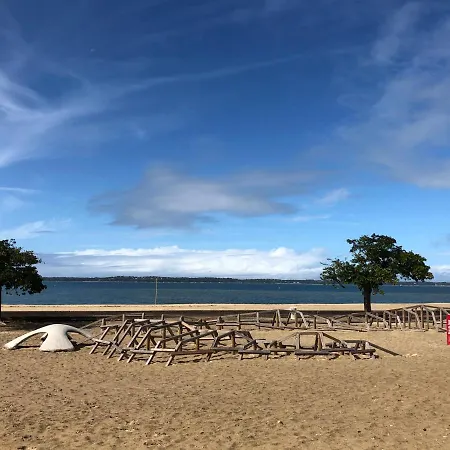 Bel Bord De 4 Pers Centre 阿卡雄